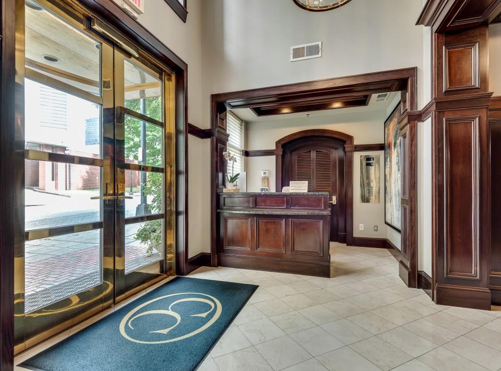 77 Peachtree Place NE 409