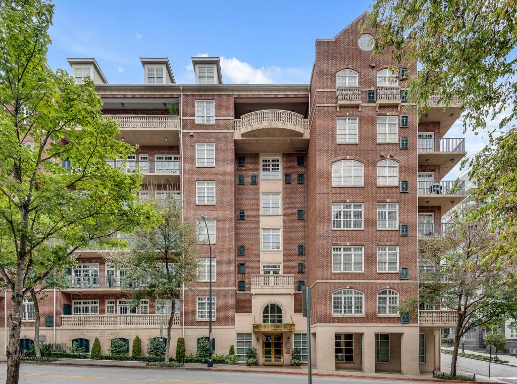 77 Peachtree Place NE 409