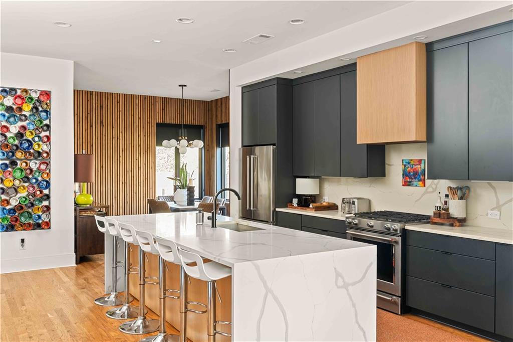 1008 Kirkwood Avenue SE B