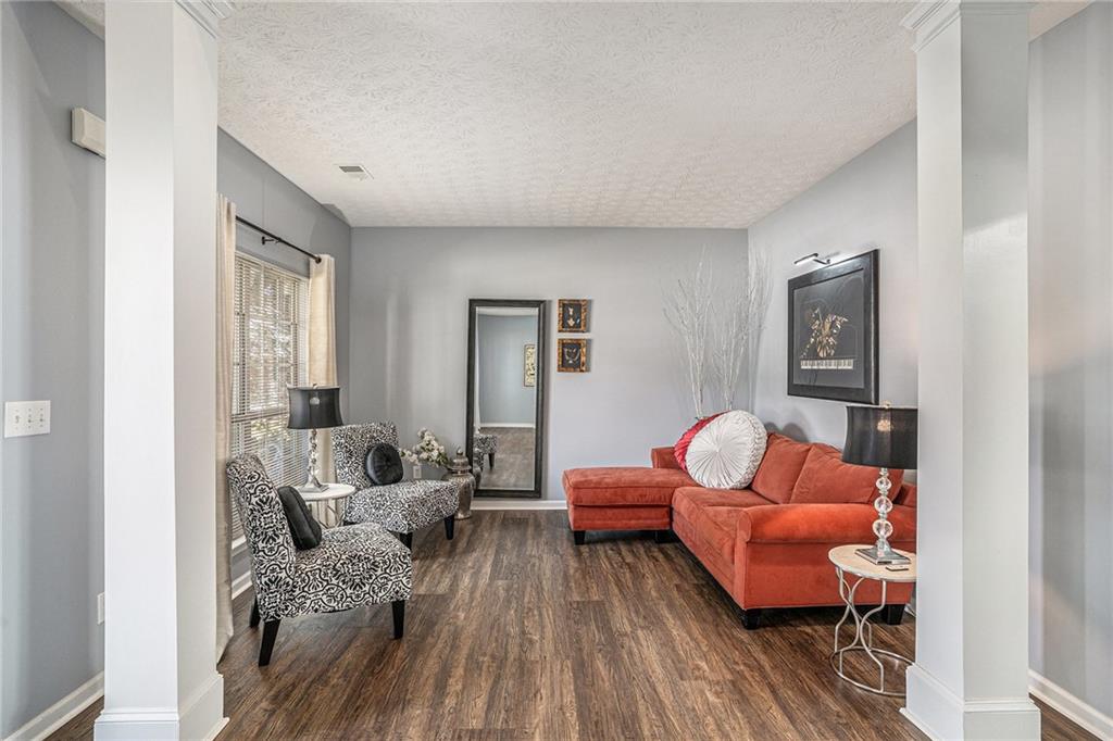15 Saddlebrook Court