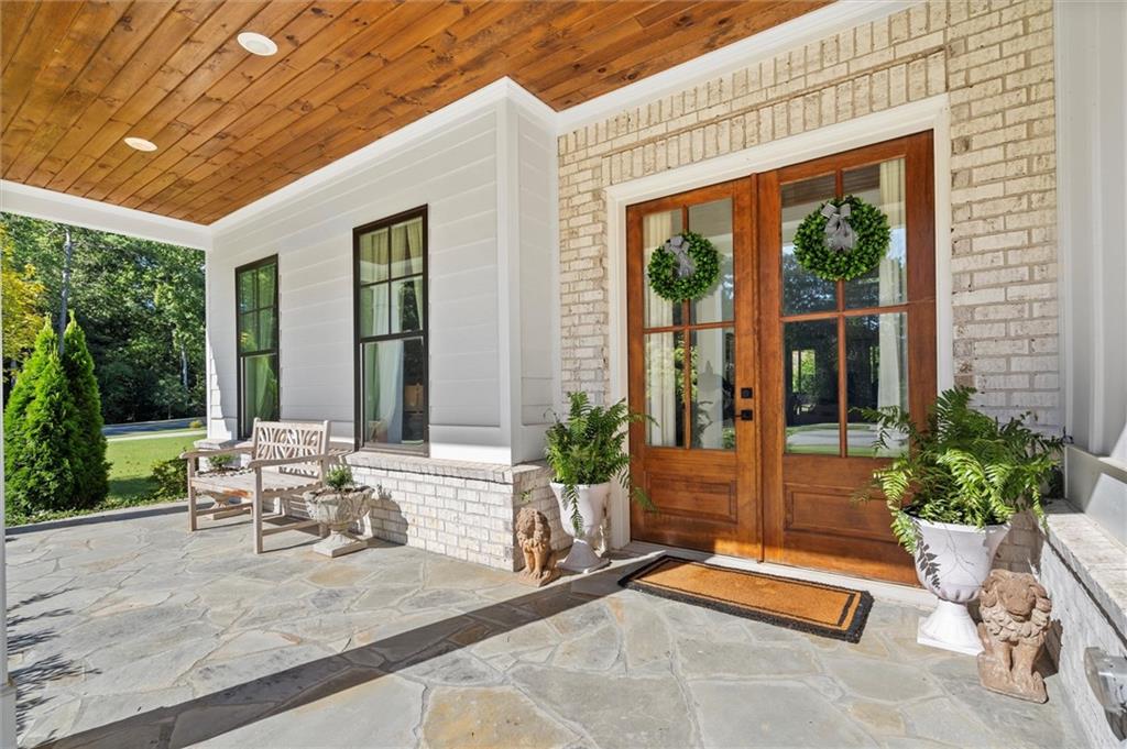 119 Chateau Place