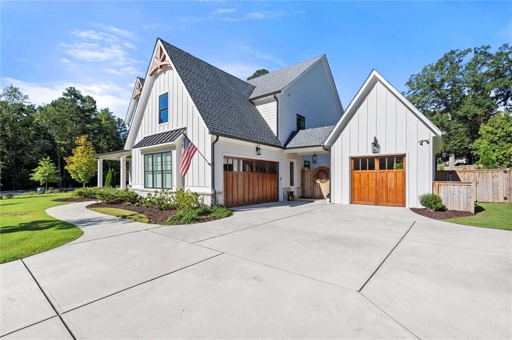 119 Chateau Place
