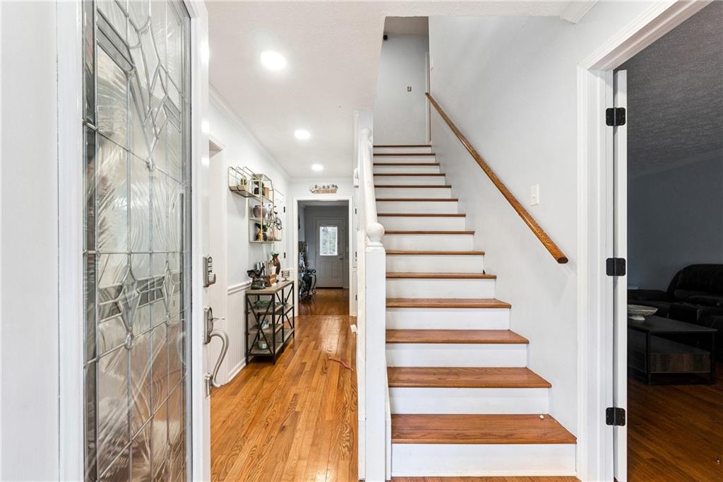 1118 Saybrook Circle NW