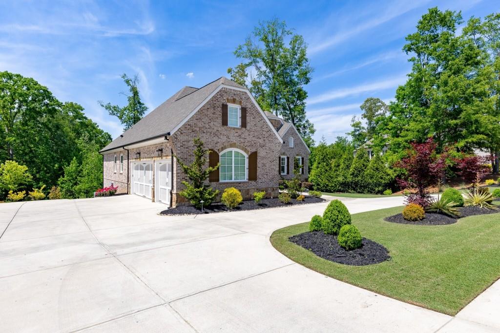 2082 Covered Bridge Drive
