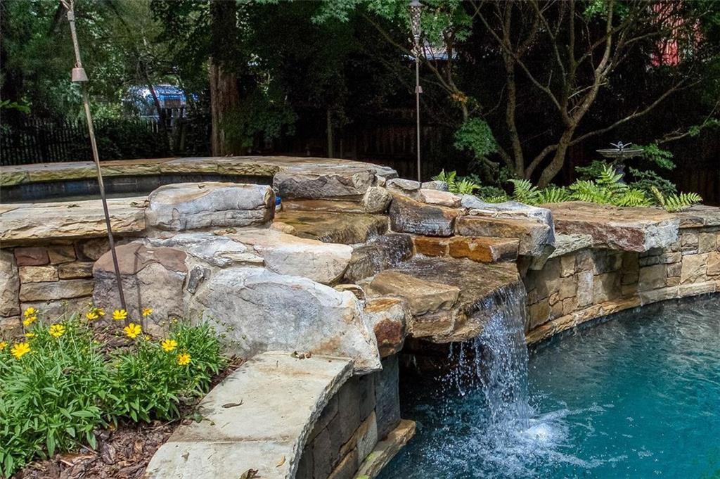 130 ELIZABETH Cove