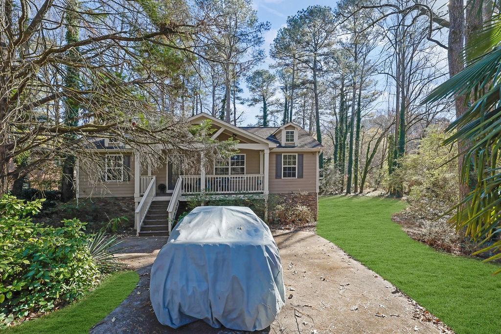 108 Jennifer Lane NW