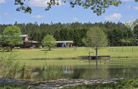 Homes For Sale - 947 Bellhouse Road<br/> Twiggs County, Macon, GA 31217