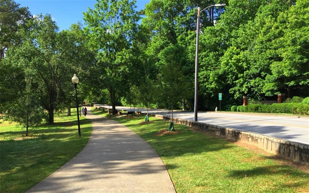 Lake Forest - Residential