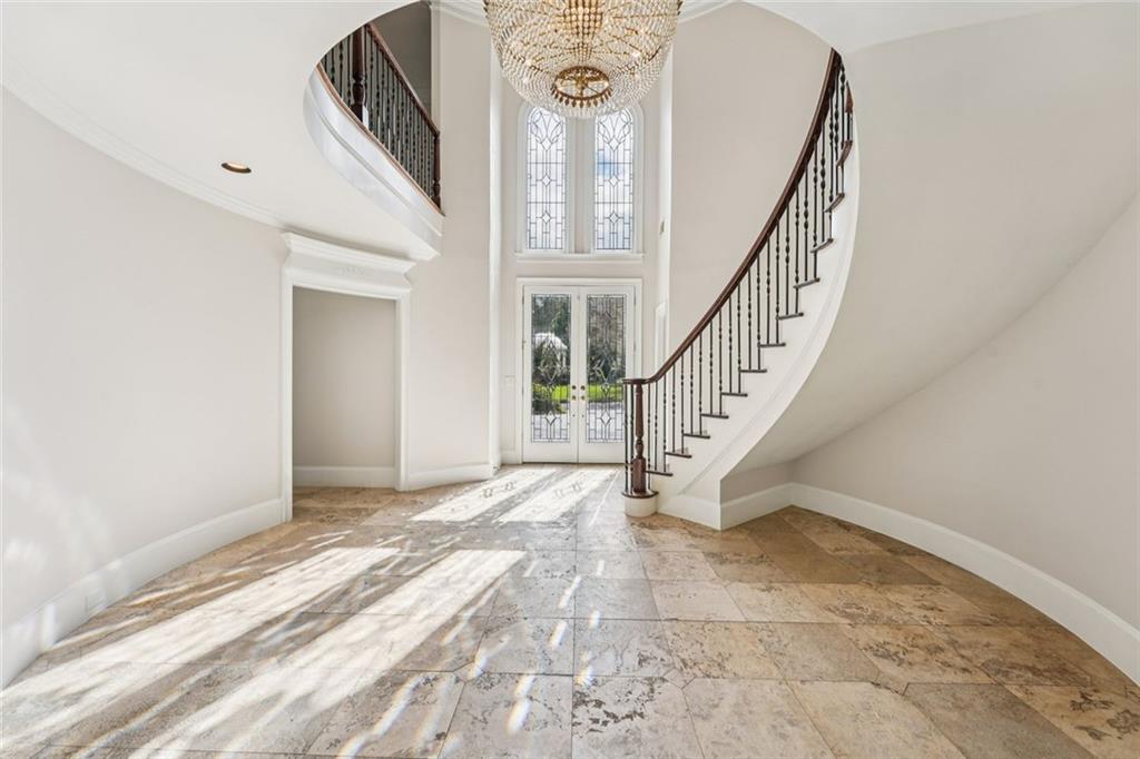 1170 Greatwood Manor