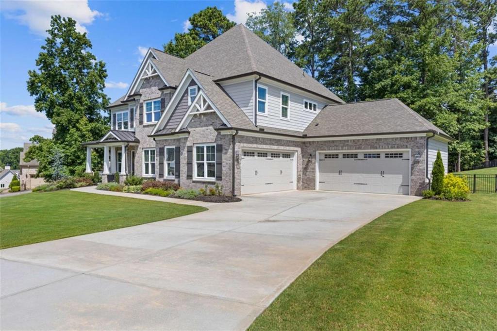3040 Mulberry Greens Lane
