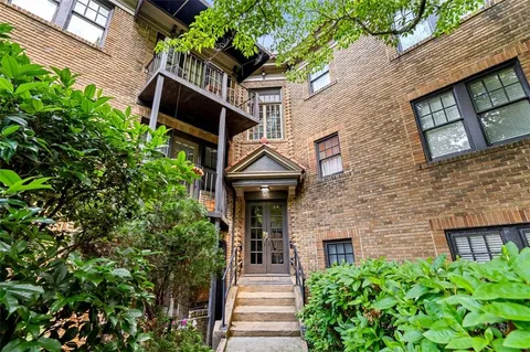 677 Somerset Terrace NE Unit C6, Atlanta, GA 30306 - MLS#: 7570549