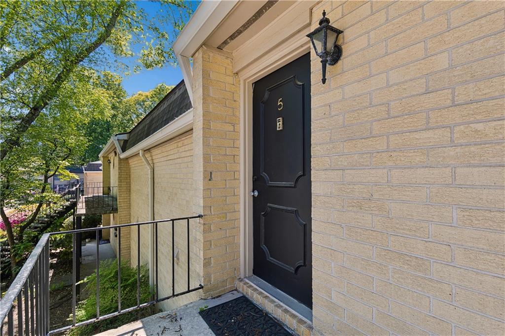 5400 Roswell Road G5