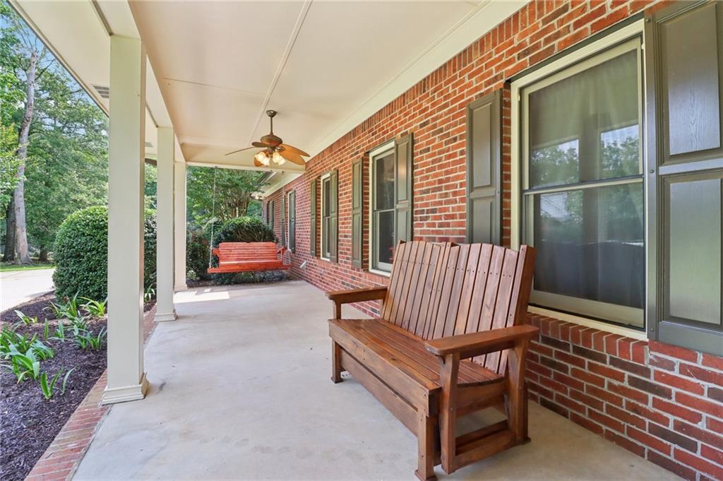 169 Robson Trail