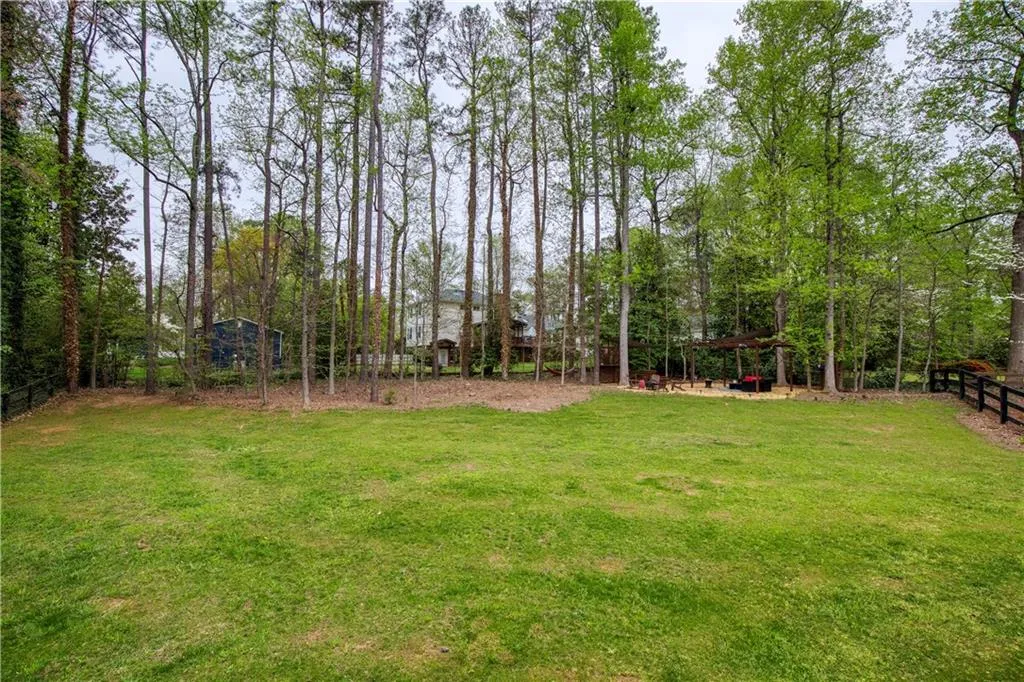 Roswell, Georgia 30076, United States, 5 Bedrooms Bedrooms, ,4 BathroomsBathrooms,Residential,Coming Soon,94988