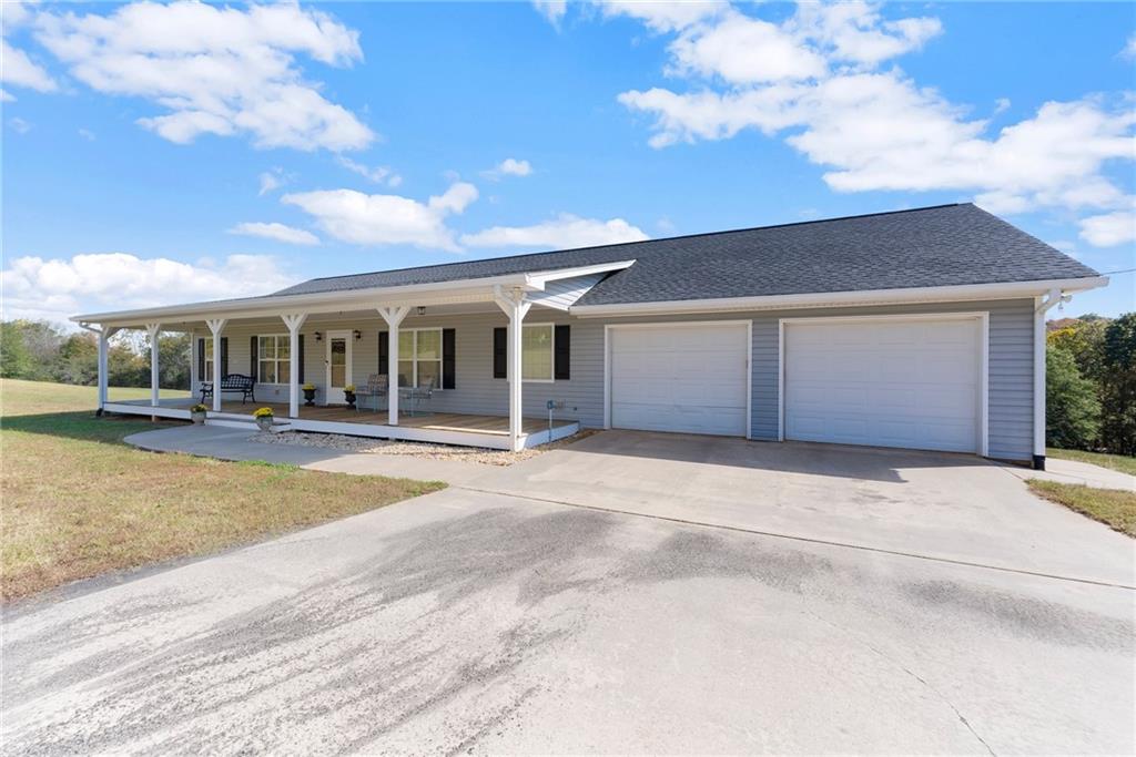 7240 Anderson Lake Road