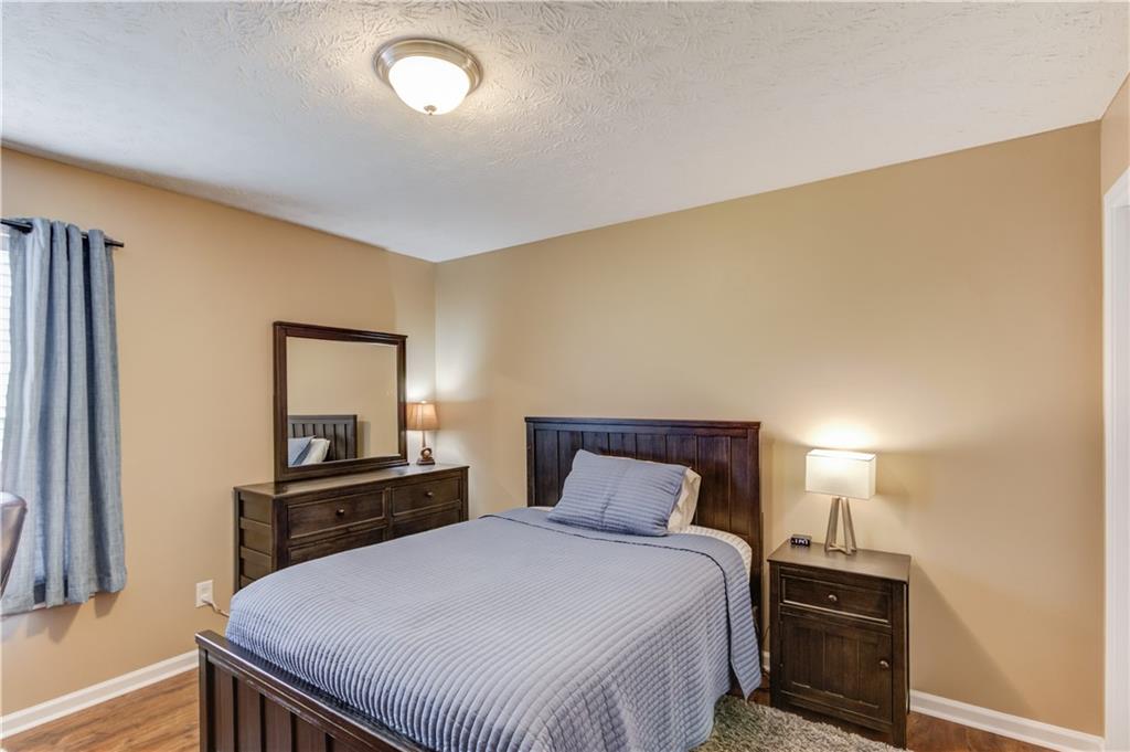 Holders Mill - Residential