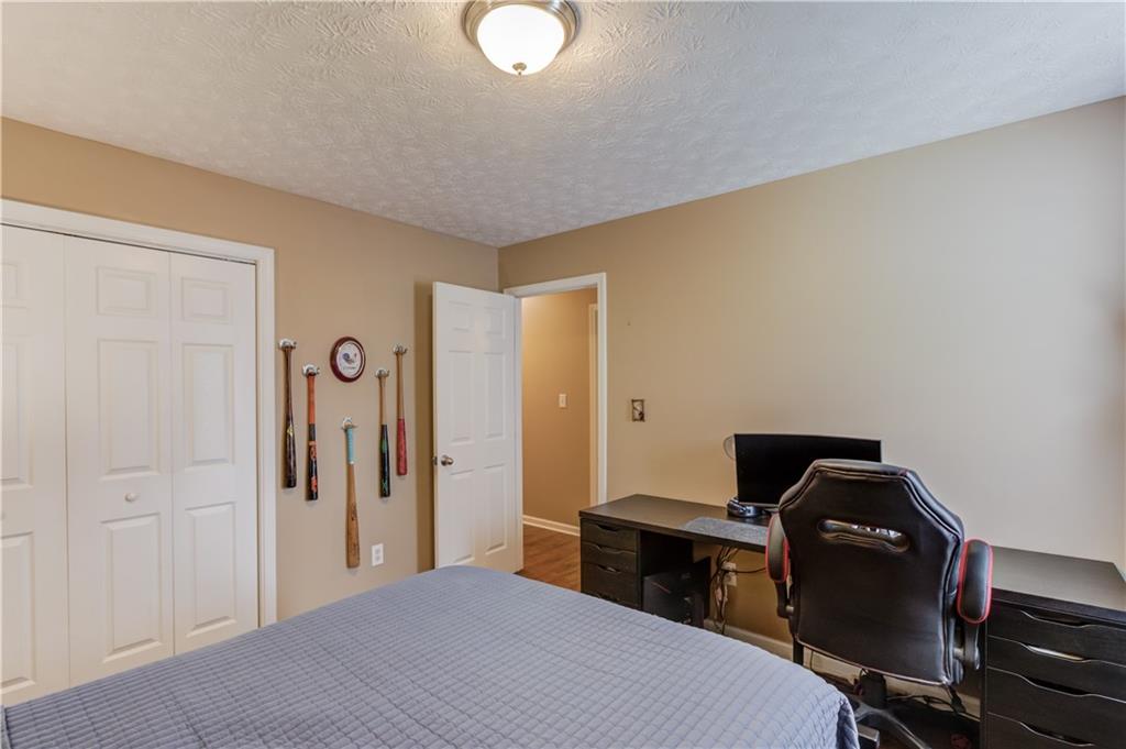 Holders Mill - Residential