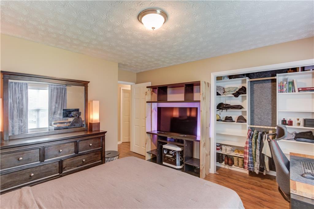 Holders Mill - Residential