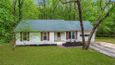 Homes For Sale - 325 Brookstone Dr<br/> Athens, GA 30605