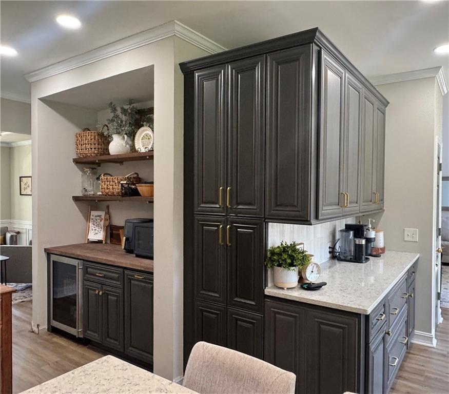 6225 Oak Valley Court