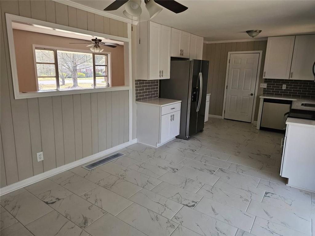 3685 Emily Way, Atlanta, Georgia image 11