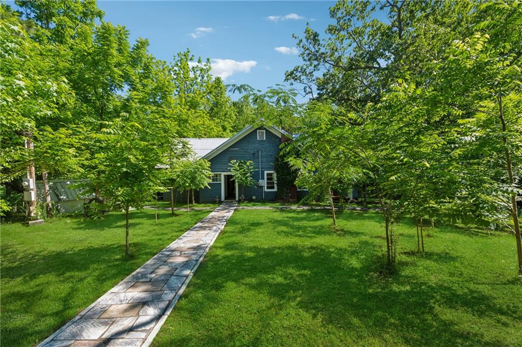13795 Arnold Mill Road, Roswell, GA, 30075 1 13795 Arnold Mill Road