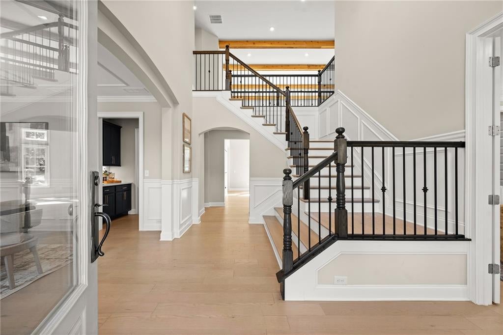 516 Founders Drive E