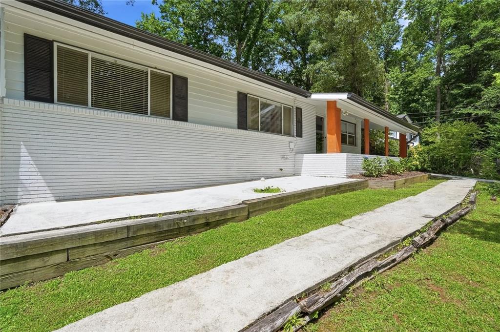 3806 Donaldson Drive