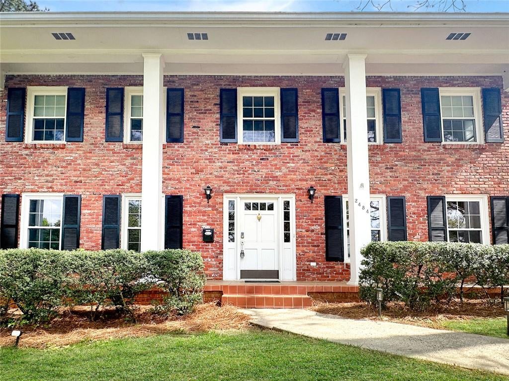 2484 POWERS FERRY Drive SE