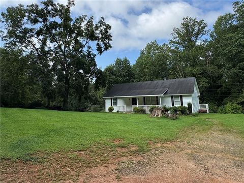 94 Big Jim Drive Cleveland GA 30528