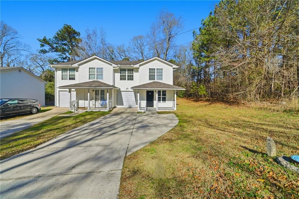 Photo of 1240 Pinedale Circle NW, Conyers, GA 30012 (MLS # 7703159)