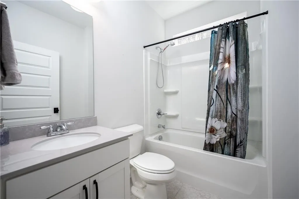 Monroe, Georgia 30656, United States, 3 Bedrooms Bedrooms, ,3 BathroomsBathrooms,Residential,Pending,78118