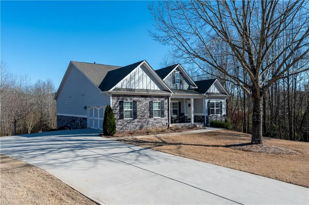 Monroe, Georgia 30656, United States, 3 Bedrooms Bedrooms, ,3 BathroomsBathrooms,Residential,Pending,78118