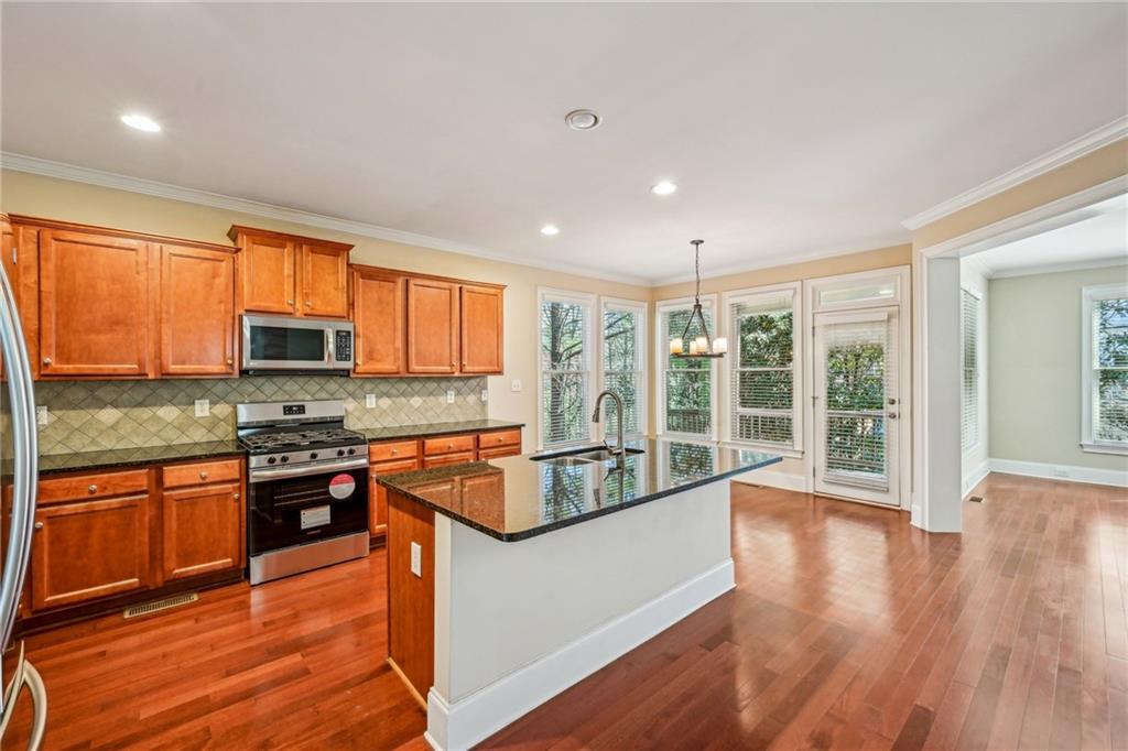 189 Privet Circle, Suwanee, Georgia image 11