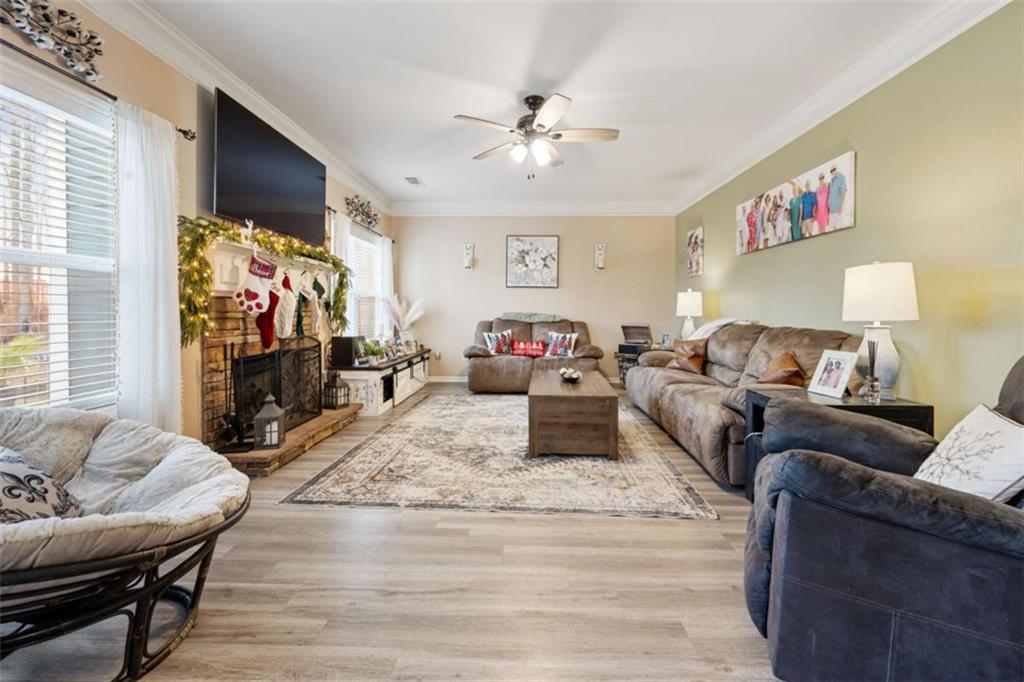 3677 Vine Springs Trace