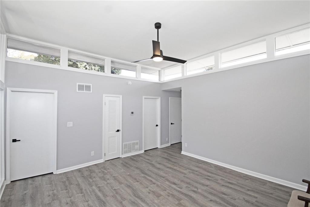 LAUREL GROVE - Residential
