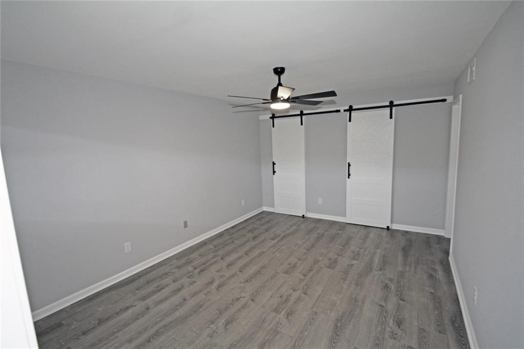 LAUREL GROVE - Residential