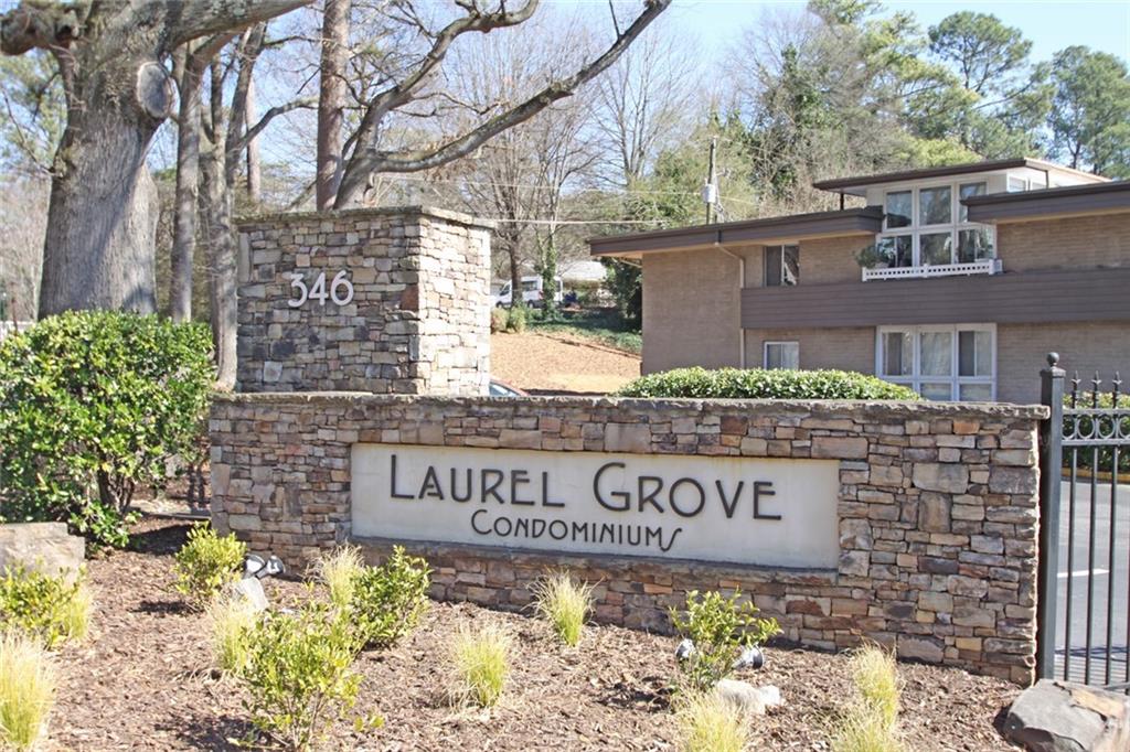 LAUREL GROVE - Residential