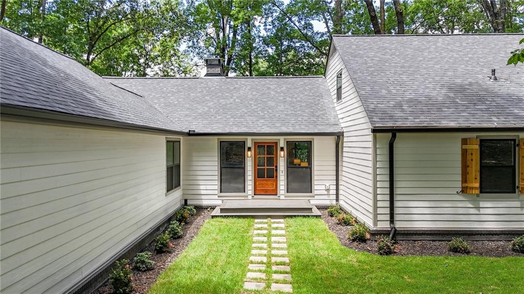 3710 Country Estate Drive NW