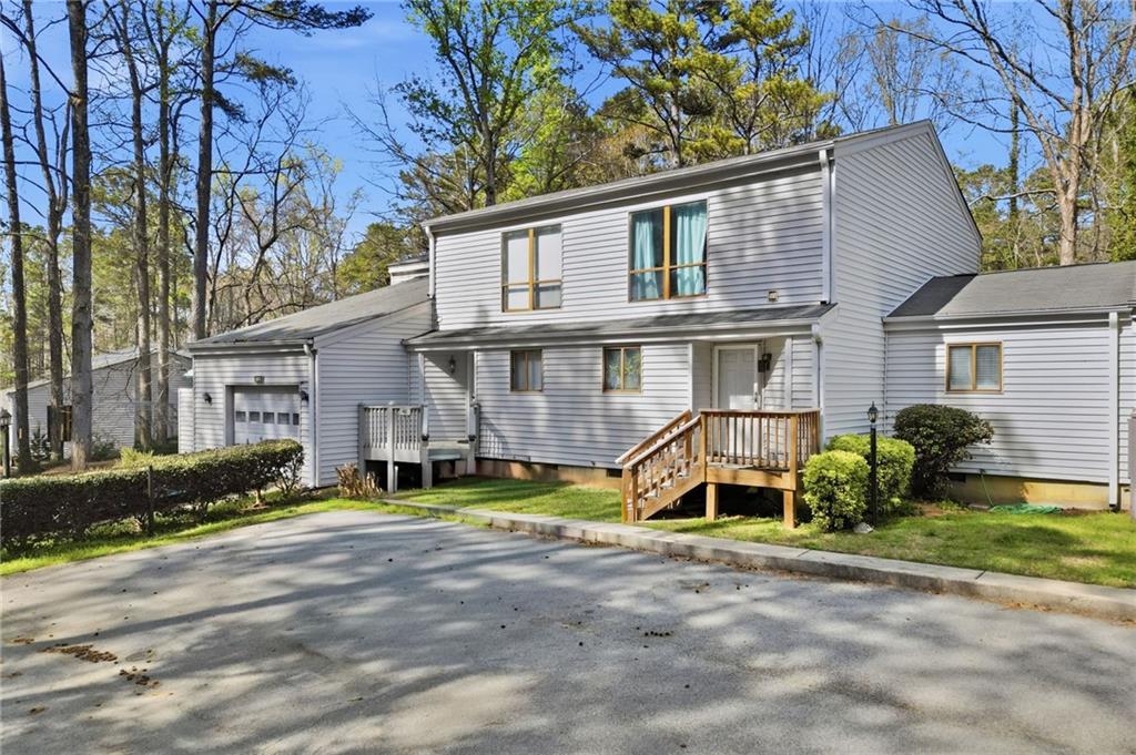 402 Willow Way