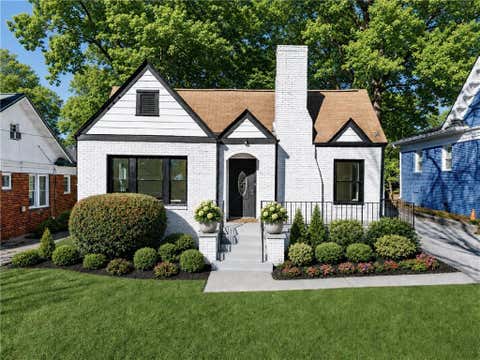 Homes For Sale - 1639 Stokes Avenue<br/> Atlanta, GA 30310