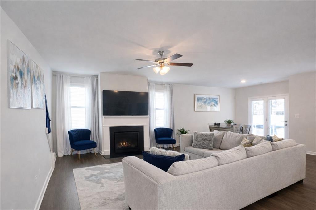 182 Woodhouse Circle