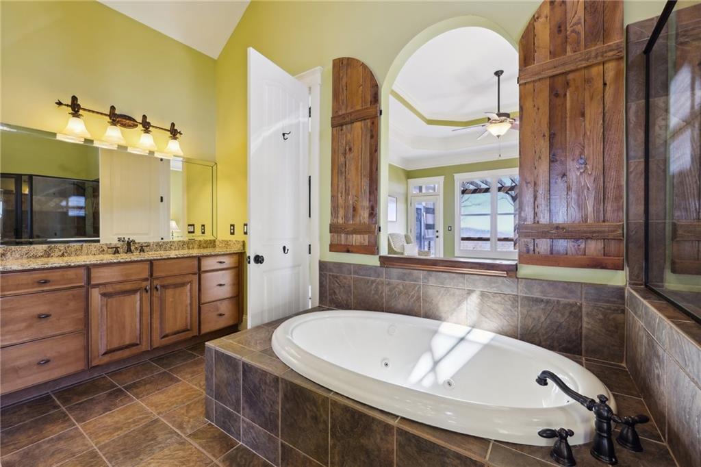 2084 Ridgeview Drive, Big Canoe, Georgia image 30