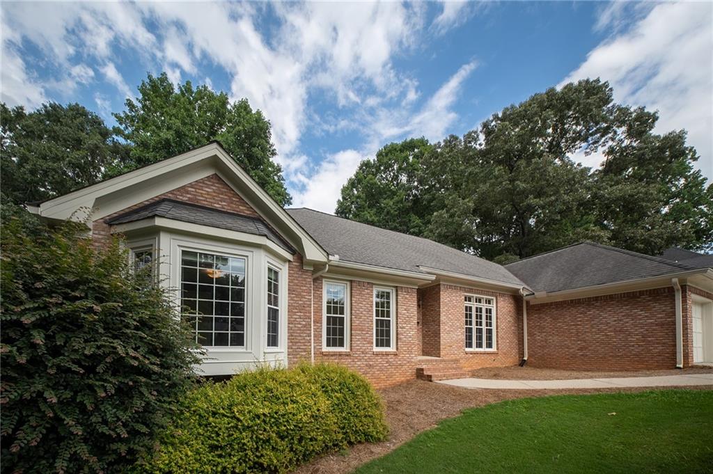 5195 Overbend Trail