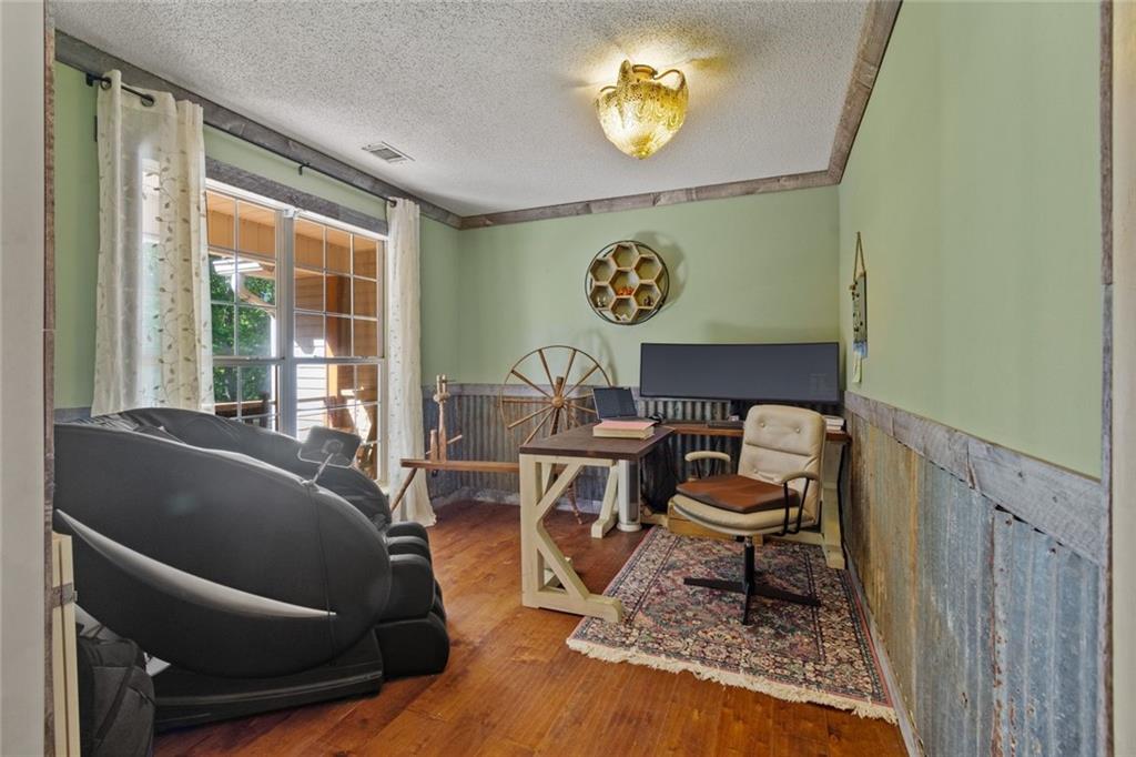 1227 Dry Hollow Road