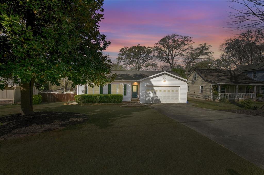 790 Tanner Drive, Scottdale, Georgia image 2