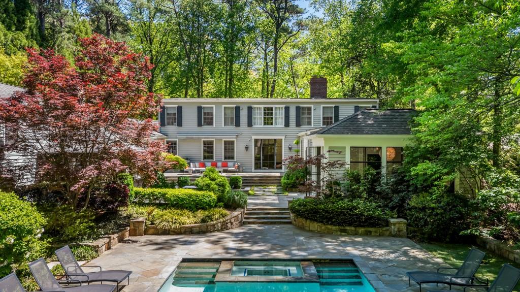 2890 Howell Mill Road