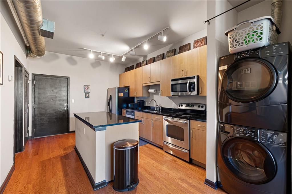 5300 Peachtree Road 2502
