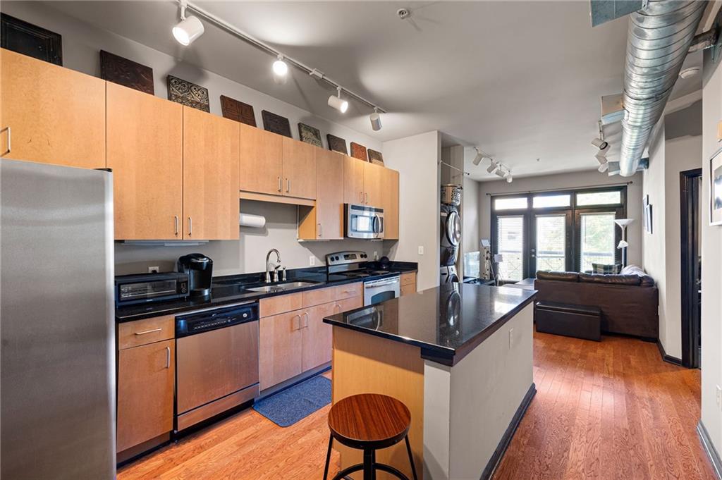 5300 Peachtree Road 2502