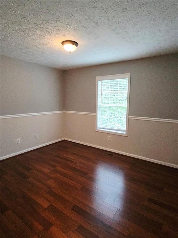 204 Twin Pines Court